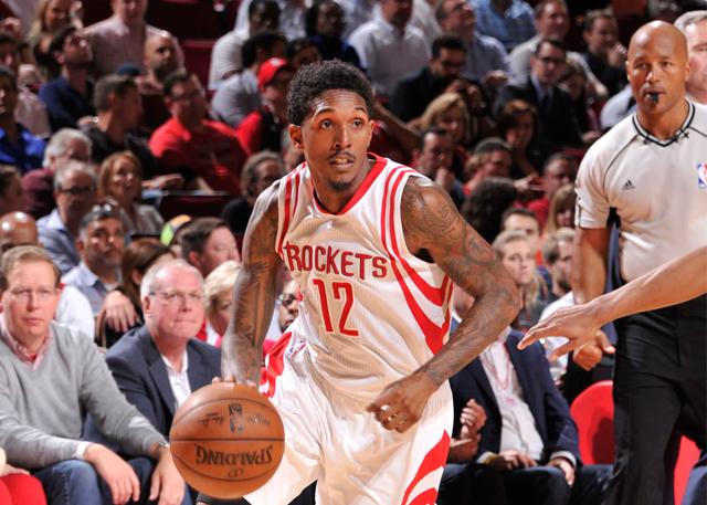 赛场上展露 赛场上展露