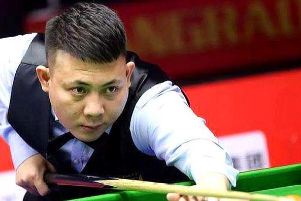 赛后新闻发 赛后新闻发